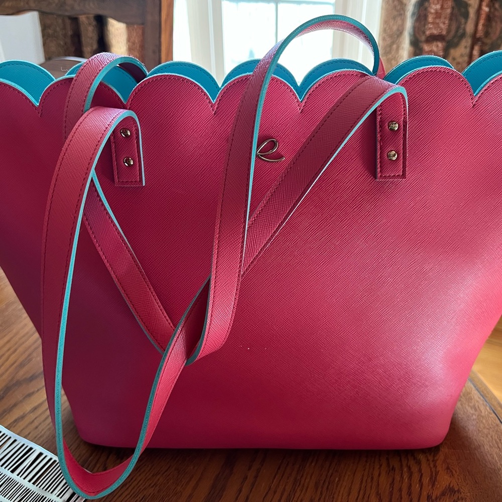 Scalloped Edge Pink Tote Bag with Teal Trim